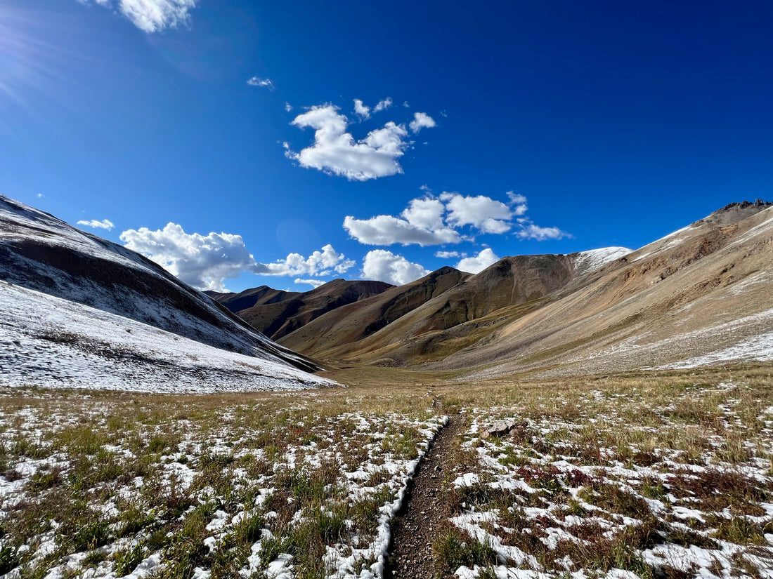 Prevent Aches and Pains: The Best Stretches Before Hiking or Biking